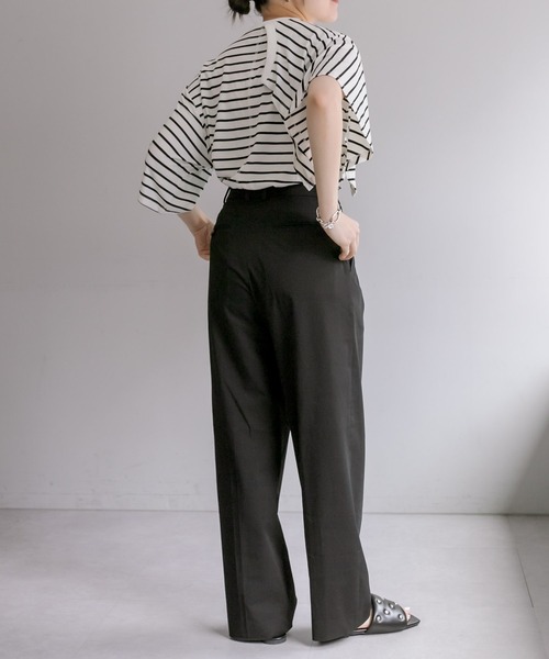 ear PAPILLONNER（イアパピヨネ）の「《レイヤード風》ボーダーケープTシャツ【SUM1 STYLE】（Tシャツ/カットソー・レディース・ホワイト/サンドベージュ・FREE）」の5枚目の写真