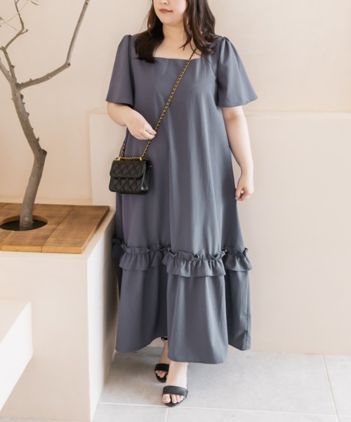 CLETTE(クレット)の「裾フリルAラインワンピース(ワンピース・レディース・ブルー/ブラック/グリーン・LL/3L/4L)」の15枚目の写真