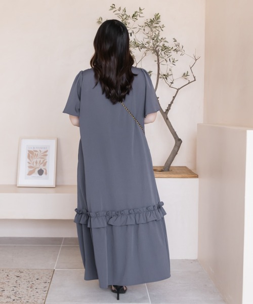 CLETTE(クレット)の「裾フリルAラインワンピース(ワンピース・レディース・ブルー/ブラック/グリーン・LL/3L/4L)」の19枚目の写真