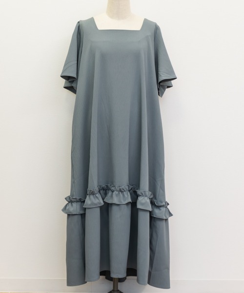 CLETTE(クレット)の「裾フリルAラインワンピース(ワンピース・レディース・ブルー/ブラック/グリーン・LL/3L/4L)」の20枚目の写真