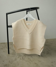 Vneck Lock Knitvest