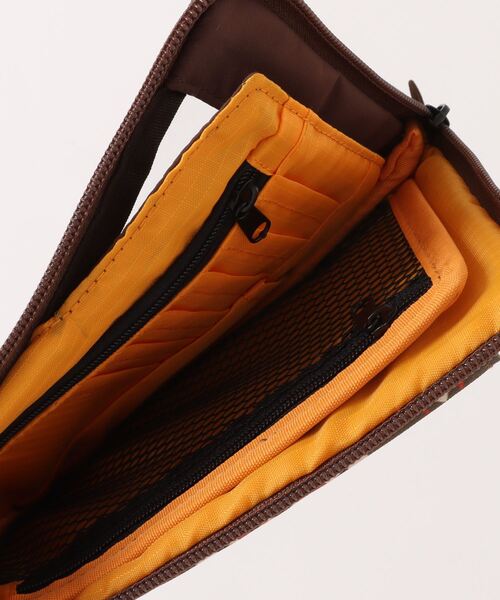 チチカカ（チチカカ）の「グラフィカルスマホショルダーポーチ（ショルダーバッグ・レディース・ブラック/ブラウン/ベージュ・FREE）」の10枚目の写真