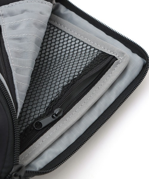 チチカカ（チチカカ）の「グラフィカルスマホショルダーポーチ（ショルダーバッグ・レディース・ブラック/ブラウン/ベージュ・FREE）」の17枚目の写真