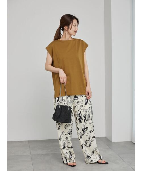 Te chichi(テチチ)の「ラインフラワープリントサテンワイドパンツ(その他パンツ・レディース・ブラウン/オフホワイト・F)」の9枚目の写真