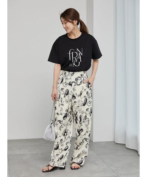 Te chichi(テチチ)の「ラインフラワープリントサテンワイドパンツ(その他パンツ・レディース・ブラウン/オフホワイト・F)」の10枚目の写真