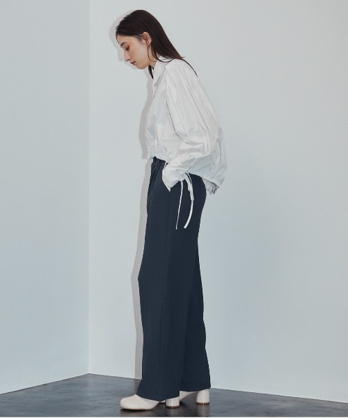 MOCOA'S(モコアズ)の「ラインスラックスパンツ(スラックス・レディース・ブラック/ベージュ/ネイビー・SMALL/MEDIUM/LARGE)」の14枚目の写真