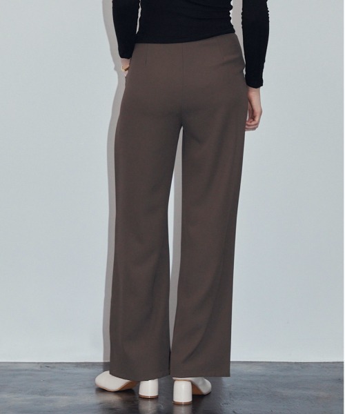 MOCOA'S(モコアズ)の「ラインスラックスパンツ(スラックス・レディース・ブラック/ベージュ/ネイビー・SMALL/MEDIUM/LARGE)」の20枚目の写真