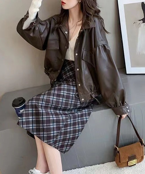 gossip！ロサンゼルス（ゴシップロサンゼルス）の「ドロップショルダーショートモッズブルゾン  ライダースジャケット  合成皮革{裾が絞れる}（ライダースジャケット・レディース・ブラウン/ブラック・FREE）」の15枚目の写真