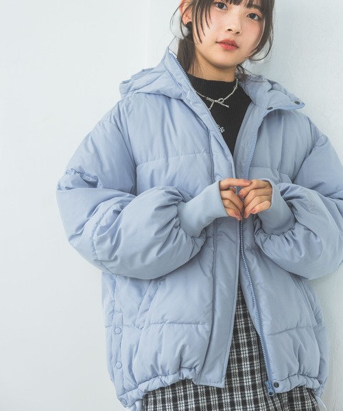 repipi armario（レピピ アルマリオ）の「エアサーマルフードブルゾン（ブルゾン・キッズ・ブルー/アイボリー/ブラック・SMALL/MEDIUM/LARGE）」の3枚目の写真