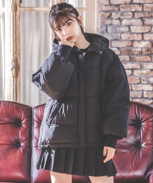 repipi armario（レピピ アルマリオ）の「エアサーマルフードブルゾン（ブルゾン・キッズ・ブルー/アイボリー/ブラック・SMALL/MEDIUM/LARGE）」の2枚目の写真