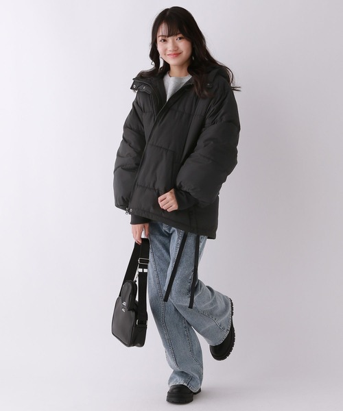 repipi armario（レピピ アルマリオ）の「エアサーマルフードブルゾン（ブルゾン・キッズ・ブルー/アイボリー/ブラック・SMALL/MEDIUM/LARGE）」の5枚目の写真