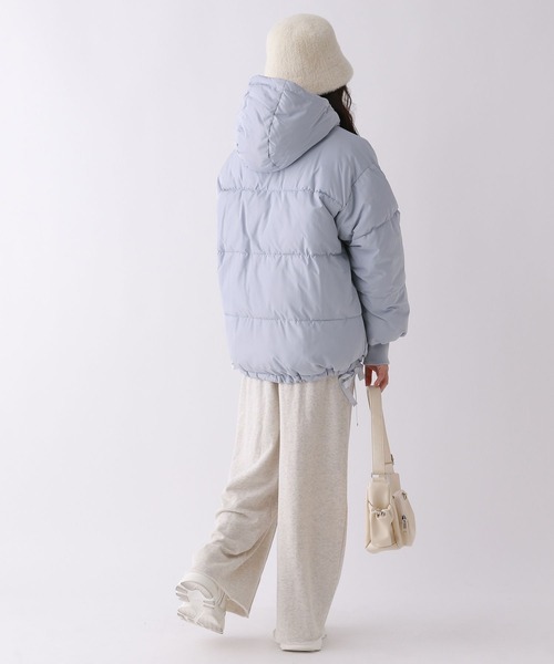 repipi armario（レピピ アルマリオ）の「エアサーマルフードブルゾン（ブルゾン・キッズ・ブルー/アイボリー/ブラック・SMALL/MEDIUM/LARGE）」の8枚目の写真