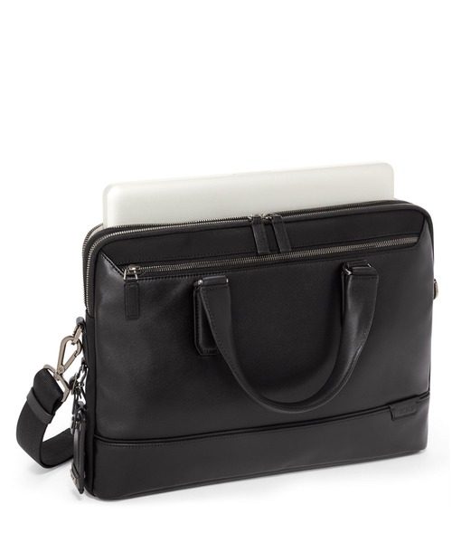 TUMI（トゥミ）の「HARRISON 「シカモア」スリム・ブリーフ（A4/PC14インチまで対応）（ビジネスバッグ・メンズ・ブラック×ブラック・FREE）」の2枚目の写真