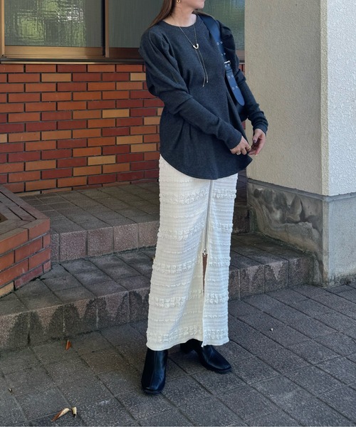 y/m by misato（イムバイミサト）の「ウエストシェイプトップス（Tシャツ/カットソー・レディース・アイボリー/ブラック/チャコールグレー・FREE）」の4枚目の写真