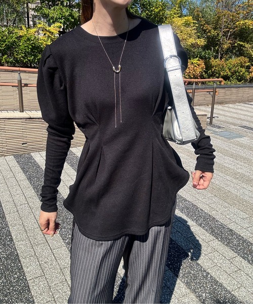 y/m by misato（イムバイミサト）の「ウエストシェイプトップス（Tシャツ/カットソー・レディース・アイボリー/ブラック/チャコールグレー・FREE）」の9枚目の写真