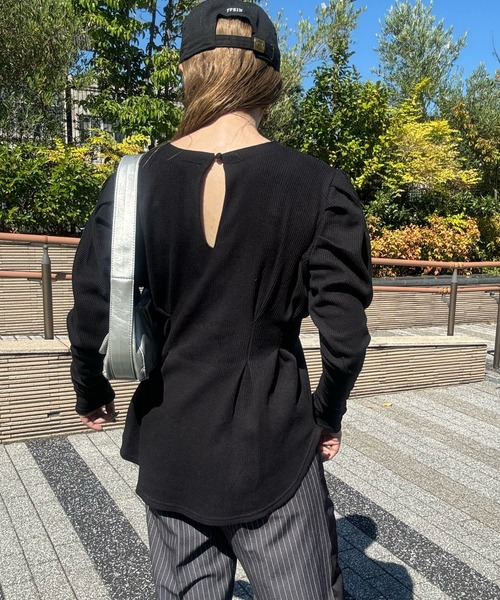 y/m by misato（イムバイミサト）の「ウエストシェイプトップス（Tシャツ/カットソー・レディース・アイボリー/ブラック/チャコールグレー・FREE）」の12枚目の写真