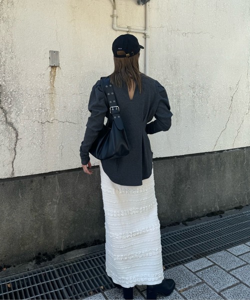 y/m by misato（イムバイミサト）の「ウエストシェイプトップス（Tシャツ/カットソー・レディース・アイボリー/ブラック/チャコールグレー・FREE）」の5枚目の写真