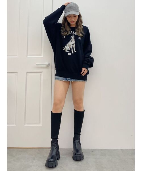 GYDA(ジェイダ)の「GYDALMATIAN PHOTOトップス(スウェット・レディース・オフホワイト/ブラック・FREE)」の3枚目の写真