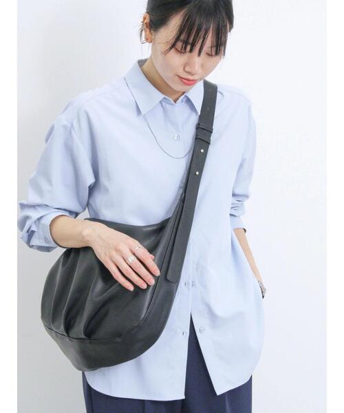 Samansa Mos2 blue(サマンサモスモスブルー)の「ラウンドショルダーバッグ(ハンドバッグ・レディース・キナリ/ブラック/ブラウン・F)」の14枚目の写真
