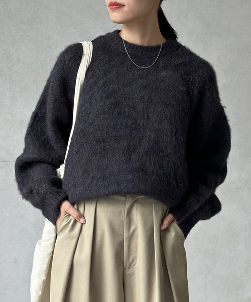 CPCM(シーピーシーエム)の「MIX糸モヘアライクニット(ニット/セーター・レディース・ネイビー/ブラウン/グリーン/アイボリー/チャコールグレー/ブラック・MEDIUM/LARGE)」の12枚目の写真