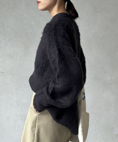 CPCM(シーピーシーエム)の「MIX糸モヘアライクニット(ニット/セーター・レディース・ネイビー/ブラウン/グリーン/アイボリー/チャコールグレー/ブラック・MEDIUM/LARGE)」の13枚目の写真