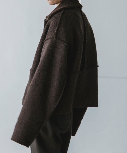 TENTO（テント）の「2WAYカラー ブークレ―ブルゾン（ブルゾン・レディース・ベージュ/ブラウン・FREE）」の10枚目の写真