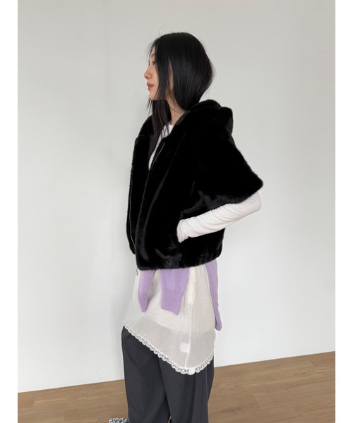 Didot.showroom(ディドット ショールーム)の「ファーフーディーハーフジャケット(その他アウター・レディース・ブラック/ブラウン/グレー・FREE)」の8枚目の写真