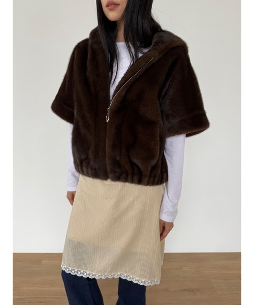 Didot.showroom(ディドット ショールーム)の「ファーフーディーハーフジャケット(その他アウター・レディース・ブラック/ブラウン/グレー・FREE)」の17枚目の写真