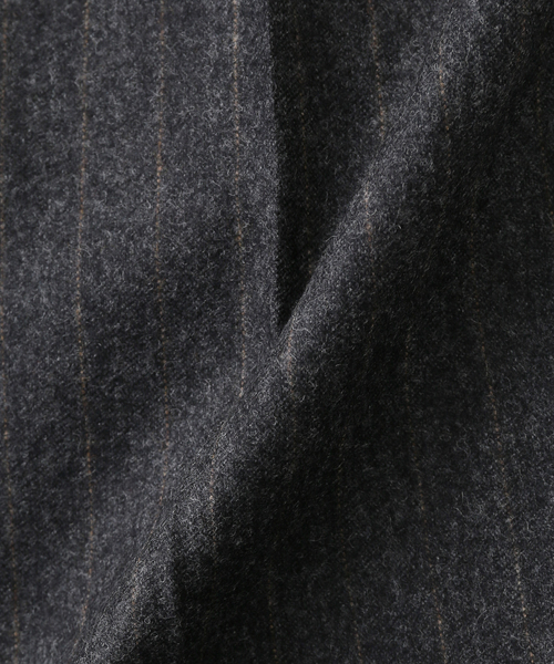 EDIFICE(エディフィス)の「La.French(ラ・フレンチ) crayone.Striped Trousers(スラックス・メンズ・ダークブルー/チャコールグレー・SMALL/MEDIUM/LARGE)」の16枚目の写真