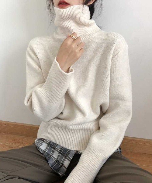 Teem Store(チームストア)の「カラーバリエーション無地シンプルハイネックニットタートルセーター(ニット/セーター・レディース・オレンジ/ブルー/グリーン/レッド/ブラック/ホワイト/ブラウン/ベージュ/パープル/カーキ・F)」の21枚目の写真