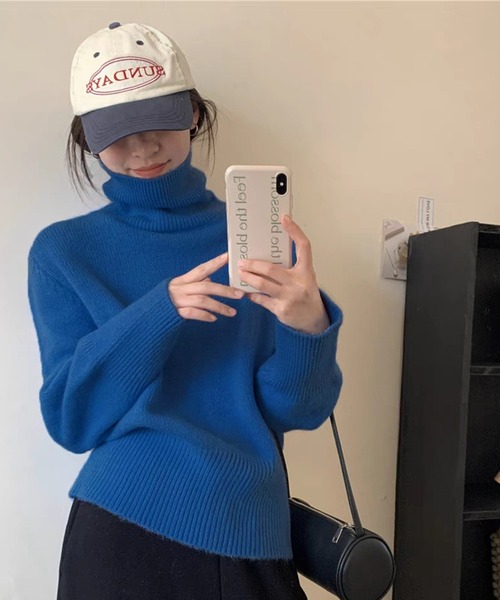 Teem Store(チームストア)の「カラーバリエーション無地シンプルハイネックニットタートルセーター(ニット/セーター・レディース・オレンジ/ブルー/グリーン/レッド/ブラック/ホワイト/ブラウン/ベージュ/パープル/カーキ・F)」の12枚目の写真