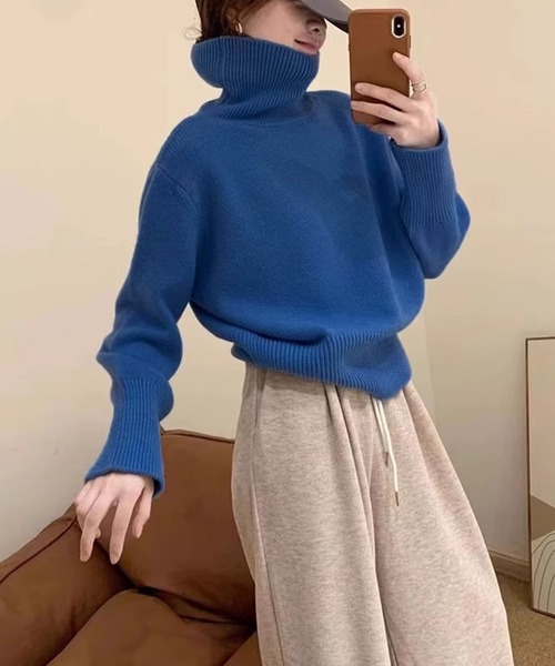 Teem Store(チームストア)の「カラーバリエーション無地シンプルハイネックニットタートルセーター(ニット/セーター・レディース・オレンジ/ブルー/グリーン/レッド/ブラック/ホワイト/ブラウン/ベージュ/パープル/カーキ・F)」の13枚目の写真