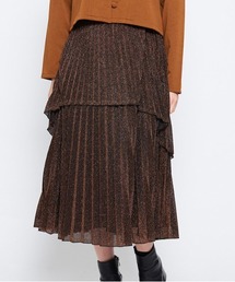 spiritoso（スピリトーゾ）の「ラメ生地 ティアードプリーツスカート（スカート）」