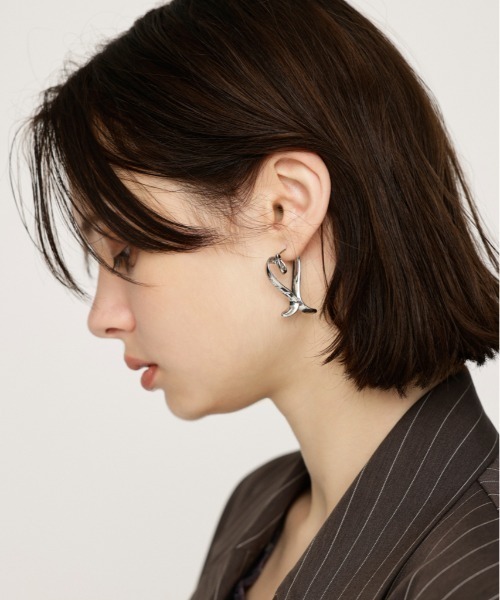 SLY（スライ）の「MOTIF METAL P/EARRING　モチーフ メタル ピアス（ピアス（両耳用）・レディース・シルバー/ゴールド・FREE）」の11枚目の写真