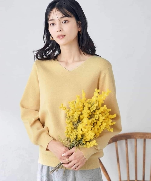 a.v.v（アーヴェヴェ）の「【アンサンブル対応】Vネックパフスリーブラメニット（ニット/セーター・レディース・クリーム/アイボリー・34/42/38/36/40）」の10枚目の写真