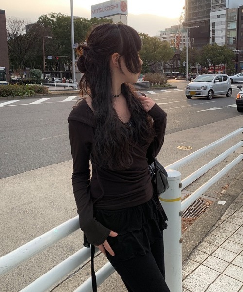 anyonemore（エニワンモア）の「ティアードフリルレイヤードラップスカート（スカート・レディース・アイボリー/ブラック・FREE）」の20枚目の写真