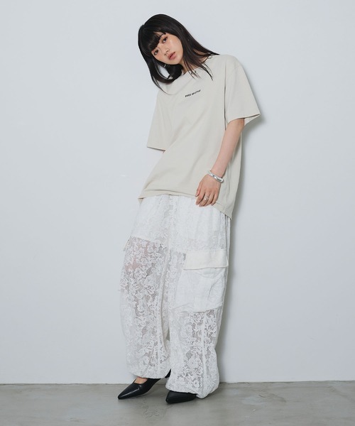 ELLEgirl(エルガール)の「レースカーゴパンツ【ELLEgirl/エルガール】(カーゴパンツ・レディース・ホワイト/ブラック・FREE)」の20枚目の写真