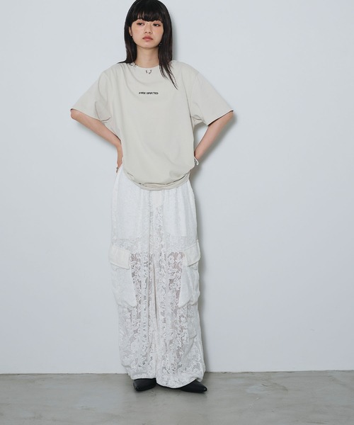 ELLEgirl(エルガール)の「レースカーゴパンツ【ELLEgirl/エルガール】(カーゴパンツ・レディース・ホワイト/ブラック・FREE)」の21枚目の写真