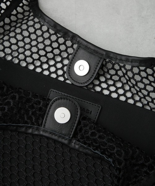 marco masi（マルコマージ）の「MARCO MASI/メッシュ トートバッグ（トートバッグ・レディース・アイボリー/ブラック・FREE）」の7枚目の写真