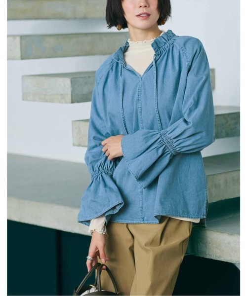 IEDIT(イディット)の「IEDIT 重ね着に大活躍!綿混素材の身ごろが心地よい部分シアートップス(Tシャツ/カットソー・レディース・ブラック/ブルーグレー/ホワイト・S/M/L/LL/3L/4L)」の4枚目の写真