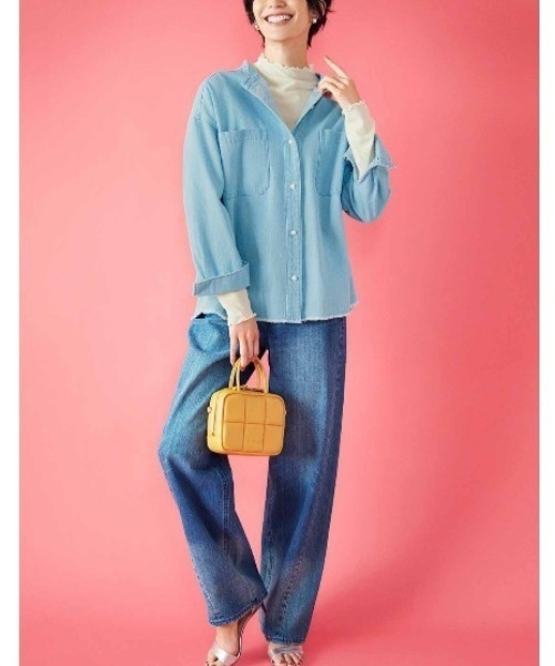 IEDIT(イディット)の「IEDIT 重ね着に大活躍!綿混素材の身ごろが心地よい部分シアートップス(Tシャツ/カットソー・レディース・ブラック/ブルーグレー/ホワイト・S/M/L/LL/3L/4L)」の5枚目の写真