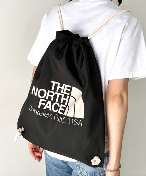 THE NORTH FACE（ザノースフェイス）の「THE NORTH FACE(ザ・ノースフェイス)/ビッグロゴ 巾着 ナップサック ストリングバッグ/BIG LOGO STRING BAG（ショルダーバッグ・レディース・グリーン/ピンク/オレンジ/ブラック/バイオレット/クリーム・FREE）」の9枚目の写真