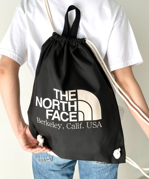 THE NORTH FACE（ザノースフェイス）の「THE NORTH FACE(ザ・ノースフェイス)/ビッグロゴ 巾着 ナップサック ストリングバッグ/BIG LOGO STRING BAG（ショルダーバッグ・レディース・グリーン/ピンク/オレンジ/ブラック/バイオレット/クリーム・FREE）」の8枚目の写真