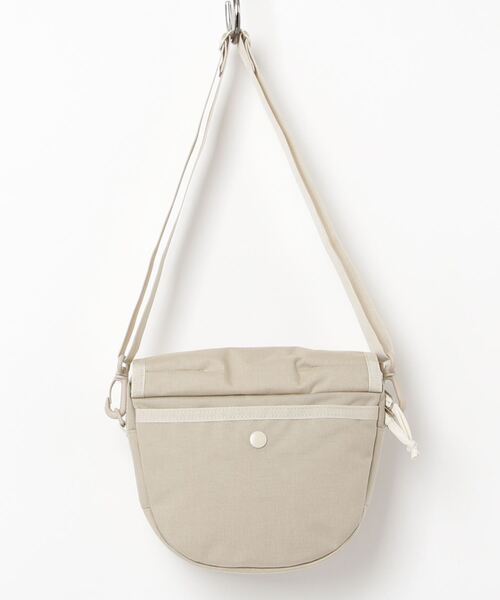 GREGORY(グレゴリー)の「ラフィンショルダー LAUGHING SHOULDER サンドベージュ(ショルダーバッグ・メンズ・サンドベージュ・ONE SIZE)」の2枚目の写真