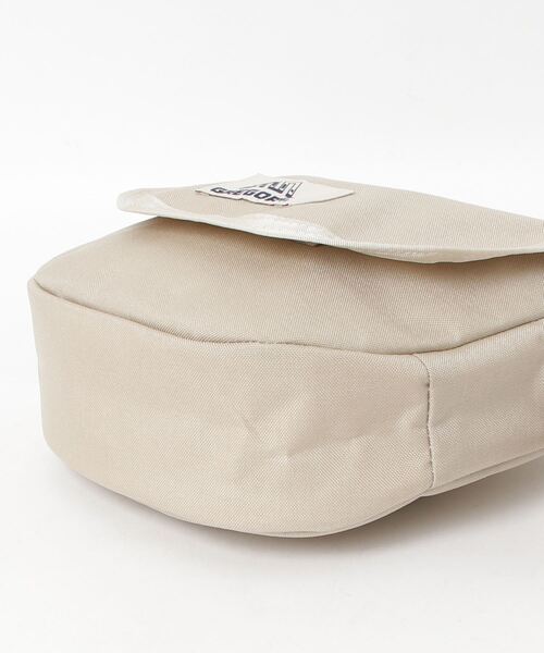 GREGORY(グレゴリー)の「ラフィンショルダー LAUGHING SHOULDER サンドベージュ(ショルダーバッグ・メンズ・サンドベージュ・ONE SIZE)」の3枚目の写真