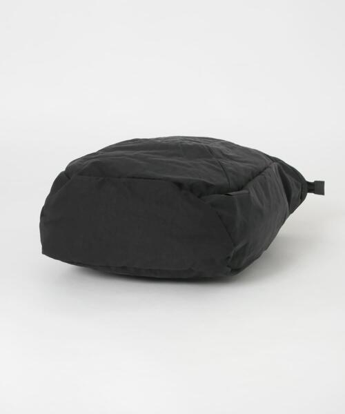 Aer(エアー)の「Aer Go Tote 2(トートバッグ・メンズ・ブラック・FREE)」の4枚目の写真