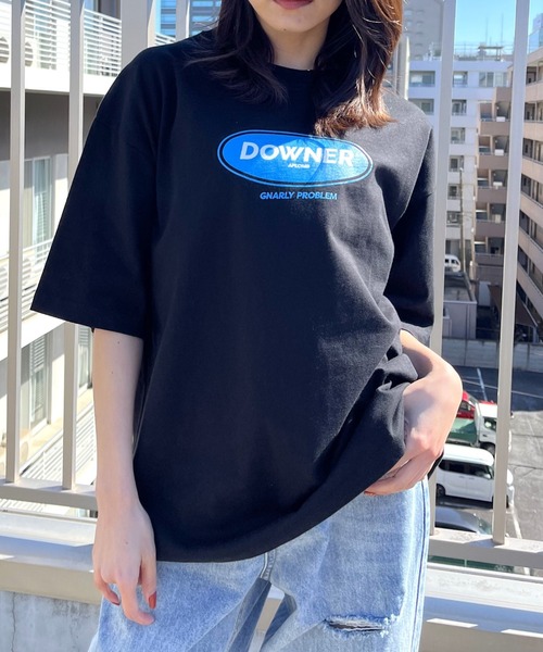 spiritoso(スピリトーゾ)の「【spiritoso】DOWNERオーバルロゴ ビッグシルエットTシャツ(Tシャツ/カットソー・レディース・ネイビー/ブラック/ホワイト・LARGE/MEDIUM)」の1枚目の写真