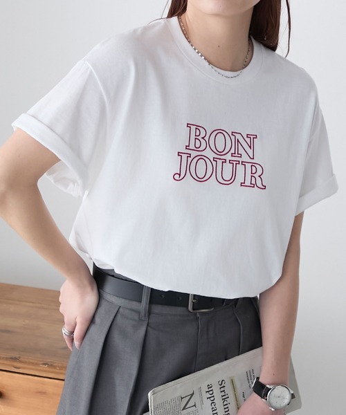 GILDAN（ギルダン）の「GILDAN アソートロゴ オーバーサイズ プリント TEE（Tシャツ/カットソー・レディース・ピンク/ホワイト/オートミール/ネイビー/キナリ/オフホワイト・S/M/L）」の20枚目の写真