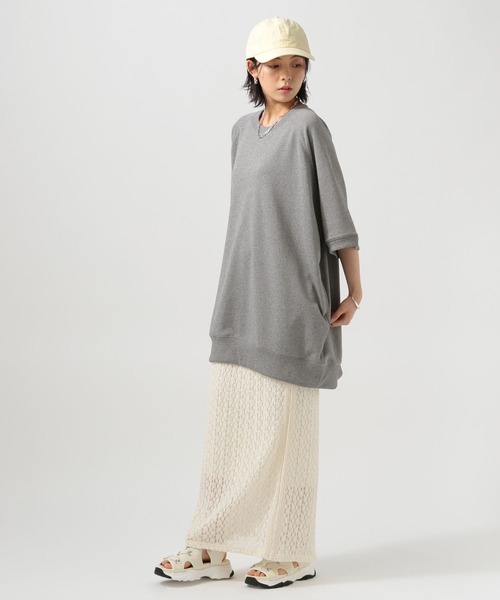 BAYFLOW（ベイフロー）の「[サイドポケット付き]BIG五分袖チュニック（Tシャツ/カットソー・レディース・オレンジ/アイボリー/グレー・FREE）」の21枚目の写真