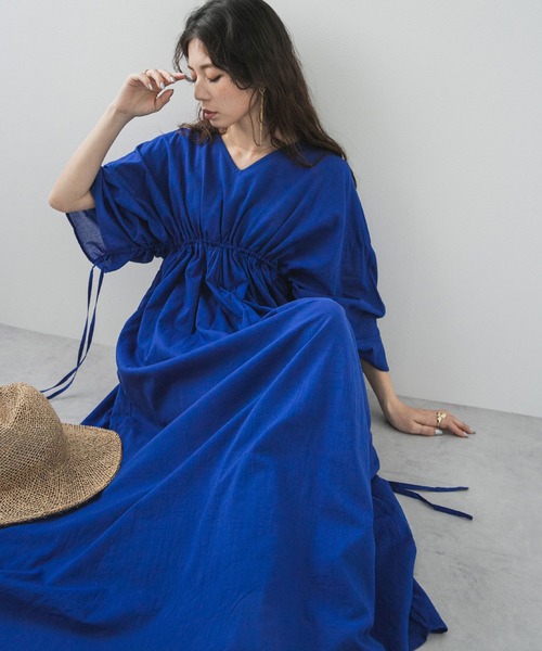 bohmal(ボマール)の「前後2wayドロストシャーリングロングワンピース(ワンピース・レディース・レッド/ブルー/ロイヤルブルー/ブラック・FREE)」の3枚目の写真